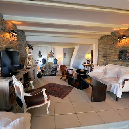 Luxurious Waterfront Christina In The Area Of Melissaki With A Swimming Pool, Sea And Sunset View Villa