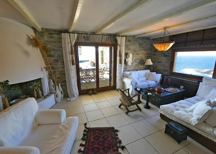 Luxurious Waterfront Christina In The Area Of Melissaki With A Swimming Pool, Sea And Sunset View *